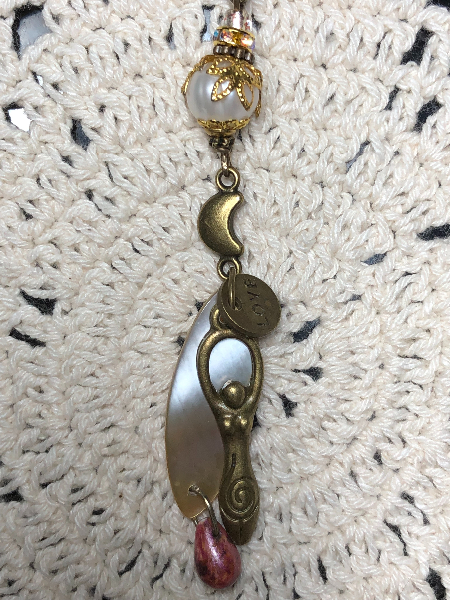 goddess, inner reflections, shell & pearl necklace pendant