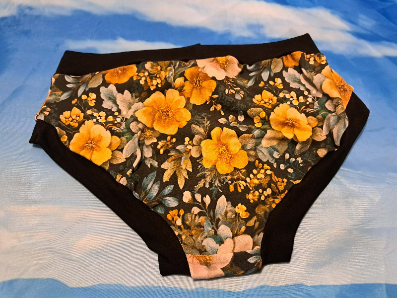 Large Mystic Floral Boy Short Scrundies Large Mystic Floral Boy Short Scrundies