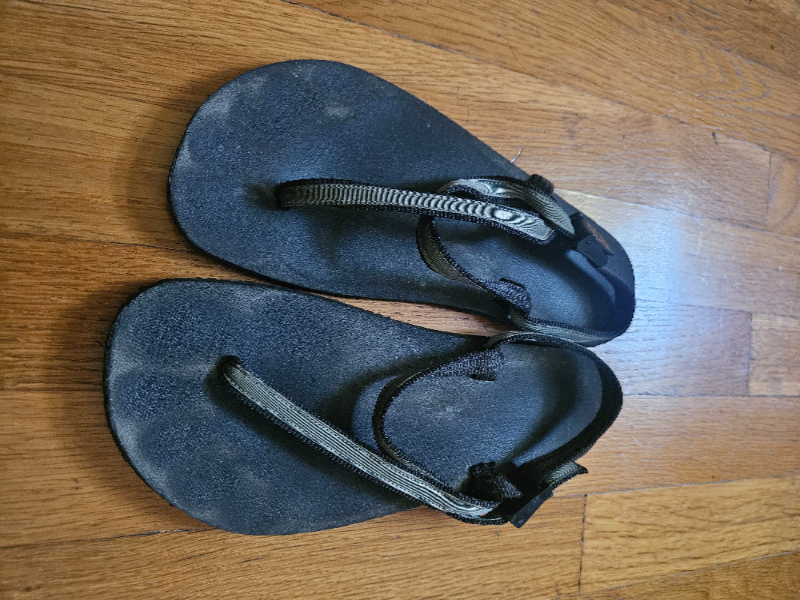 Earth Runners Primal sandals, Gray, size 8