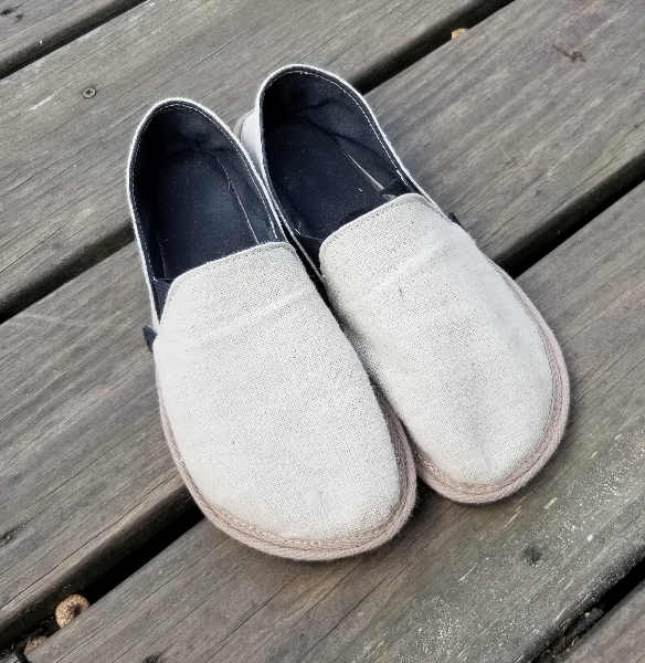 Unshoes Terra Vida Natural size 7.5 women's Unshoes Terra Vida Natural size 7.5 women's