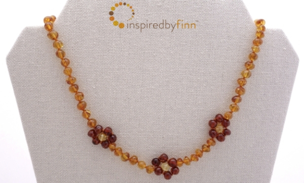 <u>SALE! Adult Size Baltic Amber Necklace - Polished Lemon Drop Flower Necklace 21"</u>