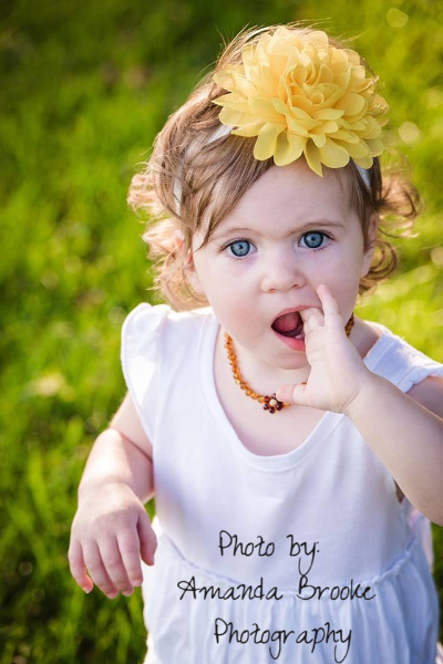<u>Amber Teething Necklace - Kids Polished Spring Flower - All Kids Sizes - Teething, Health & Wellness</u>