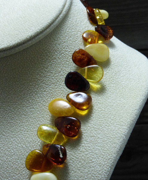 <u>Baltic Amber Necklace - Polished Multicolor Shining Leaves</u><br>$40.47 w/ discount code: 25
