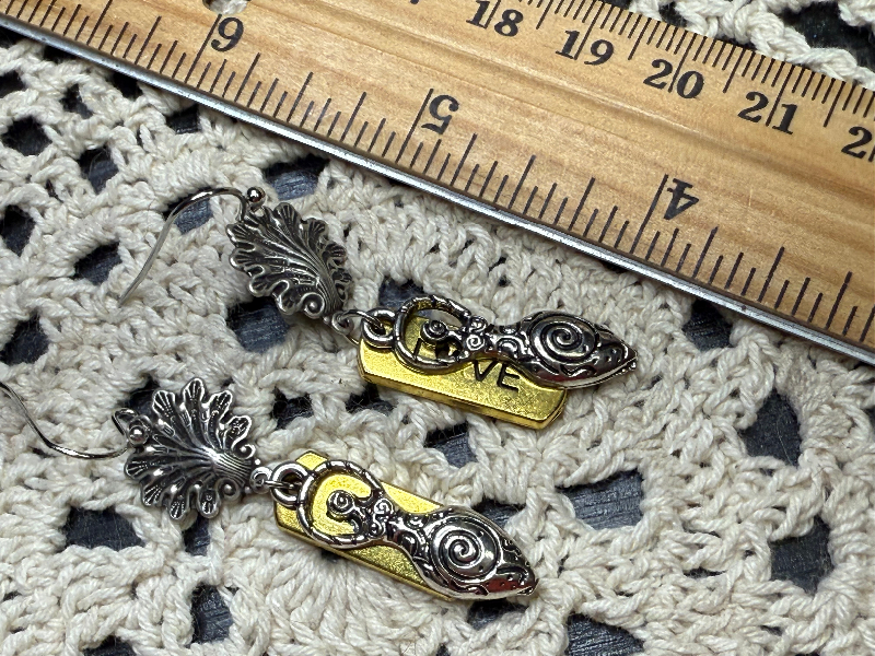 goddess of the sea charming earrings