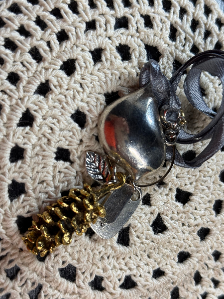 pinecone bird necklace