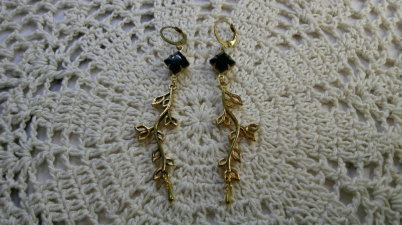 earrings- a regal offering