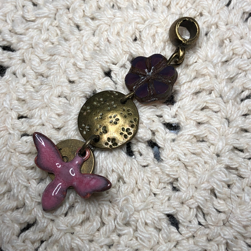 bee love-enameled bee necklace pendant-4