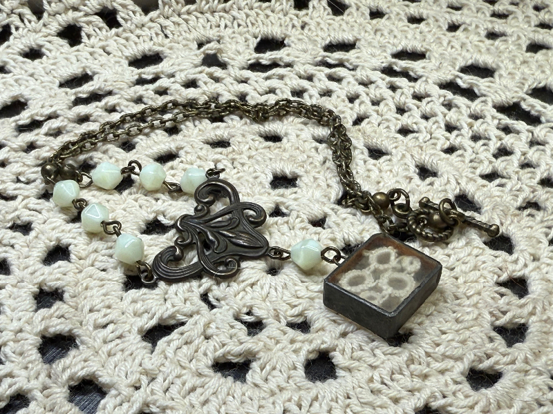 vintage tatting box-necklace