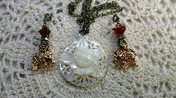 gift sets- mother of pearl  necklace & golden elephants