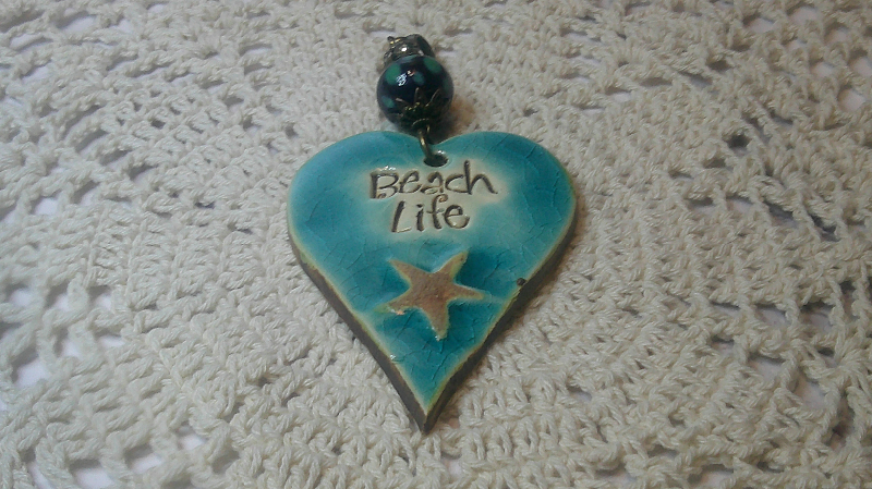 pendant-beach life