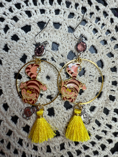 cheshire cat hoop earrings