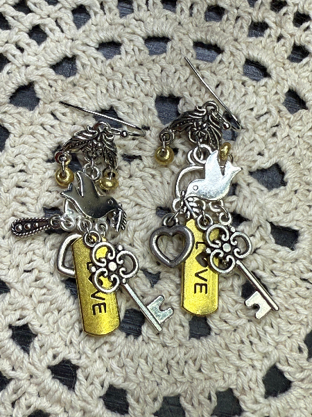 love is the key-bird, charming earrings