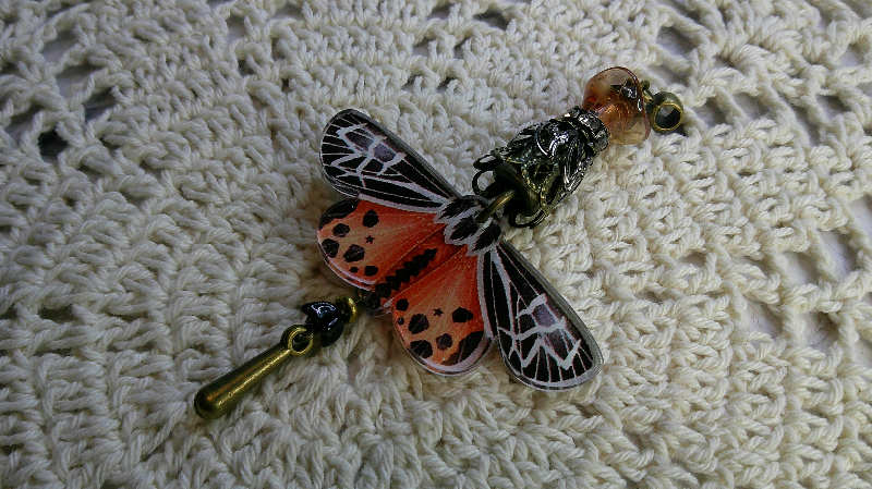 pendant-inner healing light-monarch