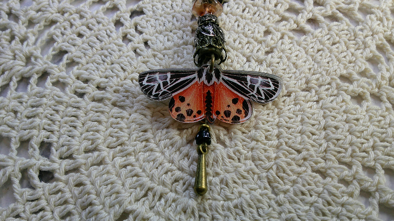 pendant-inner healing light-monarch