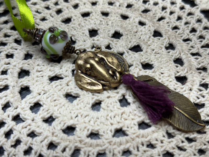 elephant head, leaf necklace