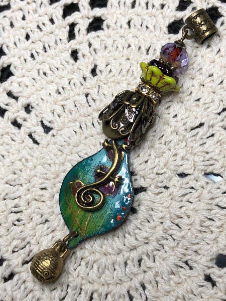 rustic urban gecko, wooded grasses enameled necklace pendant
