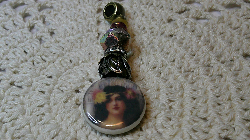 pendant-fabulously divine vintage-four