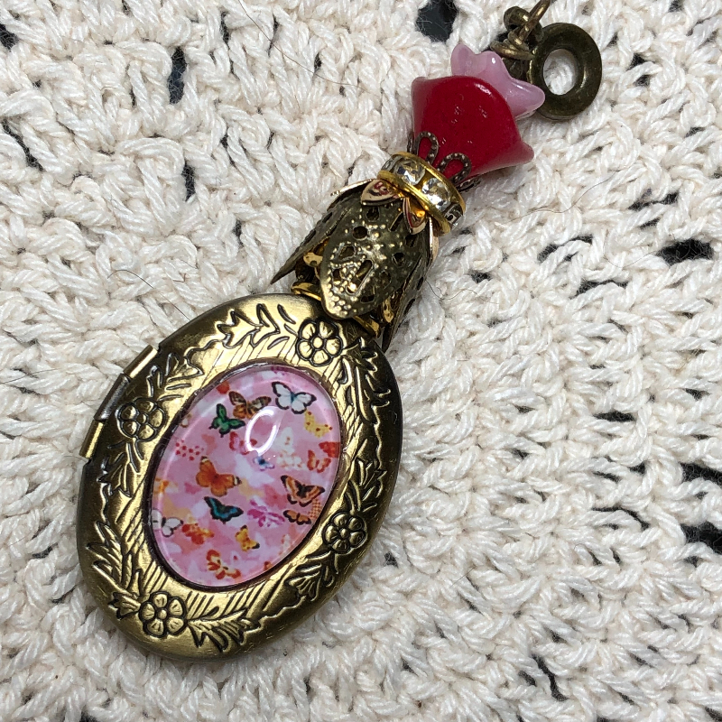 butterflies of love, vintage locket necklace pendant