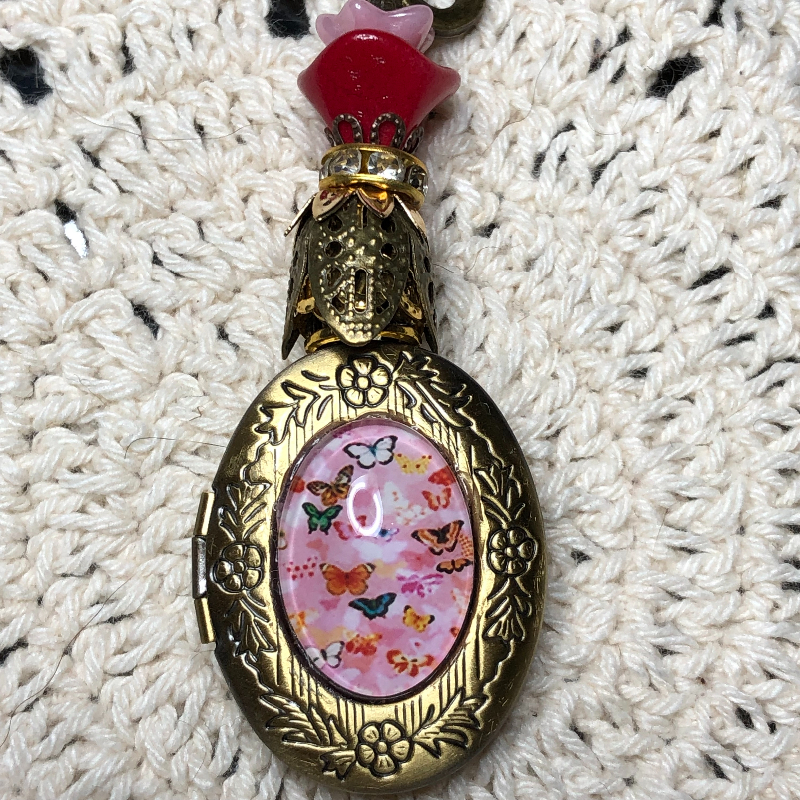 butterflies of love, vintage locket necklace pendant