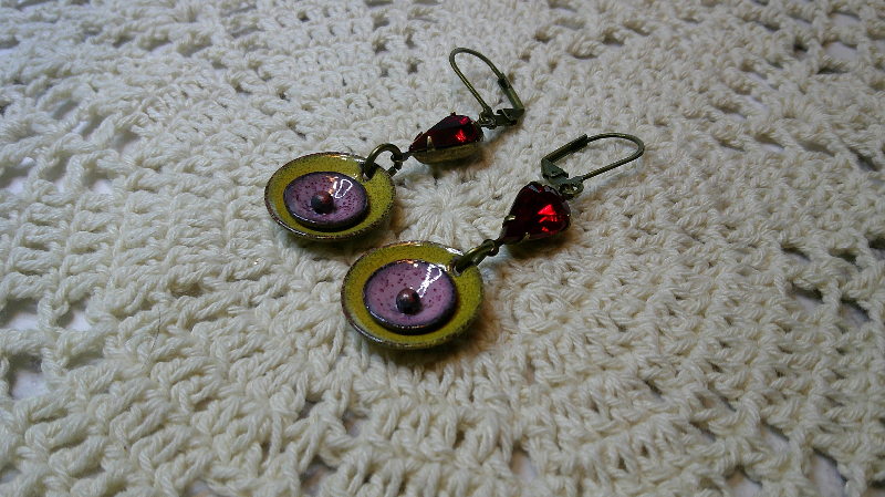 earrings-a saucer full of secrets-golden glow & vintage rose