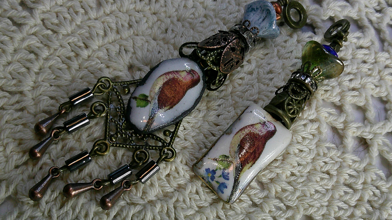 gift set-pendant- a flock of birds