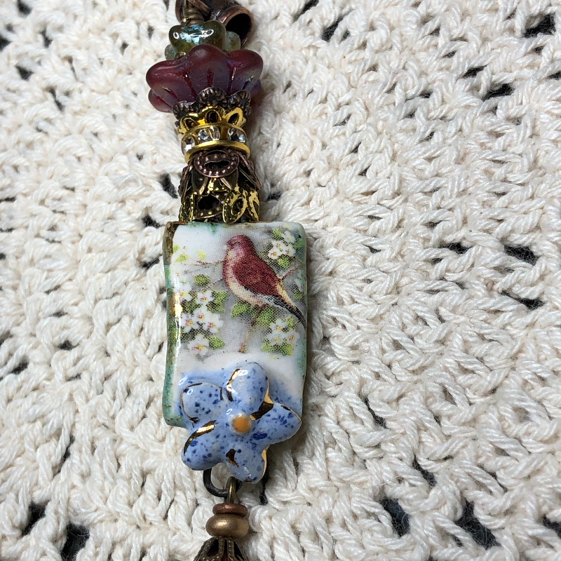 simply beautiful bird vintage ceramic necklace pendant