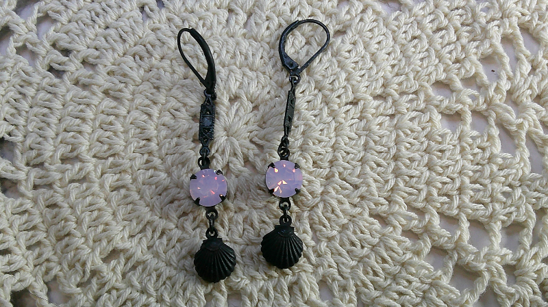 earrings-eclectic beach experience-glistening pink