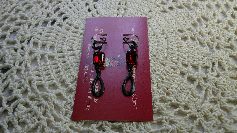 earrings- santa fe-red