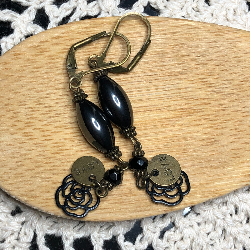 clearly focus-magnitized hematite earrings