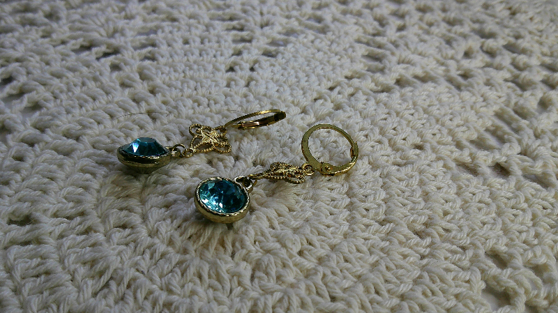 earrings-verve-baby blue