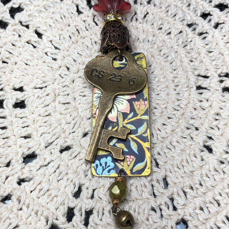 a love key vintage necklace pendant