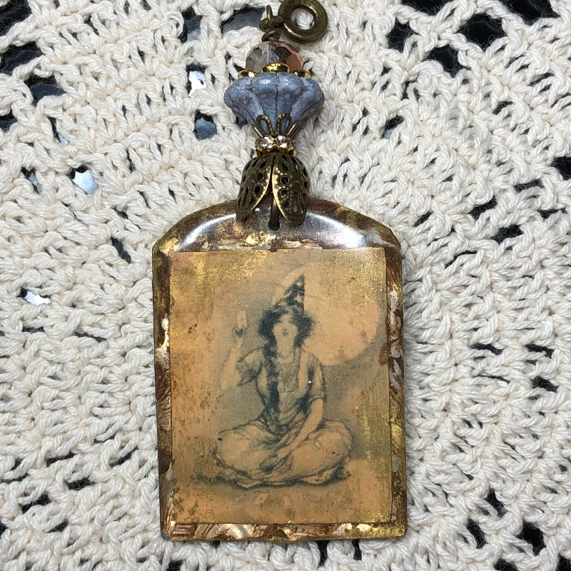 inner truth necklace pendant 1