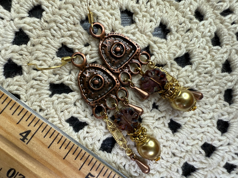 vintage estate charming glass floral earrings