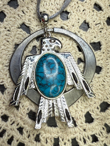 eagle-howlite necklace