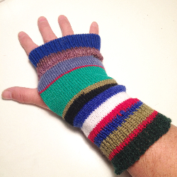 Scrappy Wool Knit Arm Warmers Fingerless Gloves