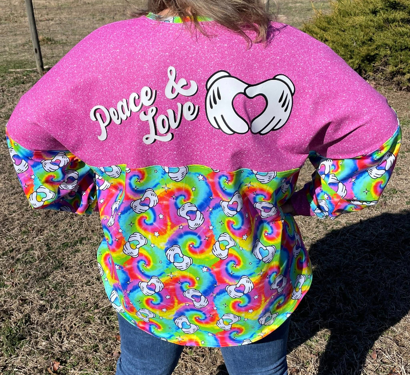 R102 Peace & Love