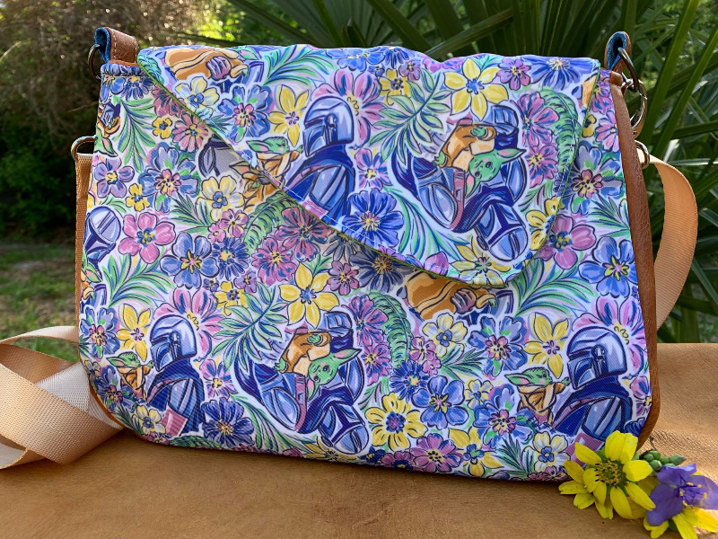 R103 Lily Man & Child