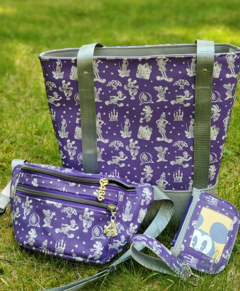 R100   Running With Character True Purple SMALL SCALE