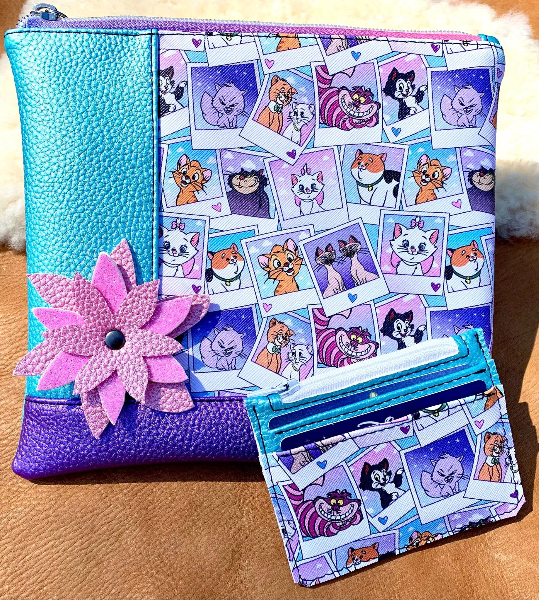 R102 Snap Cats Small Scale