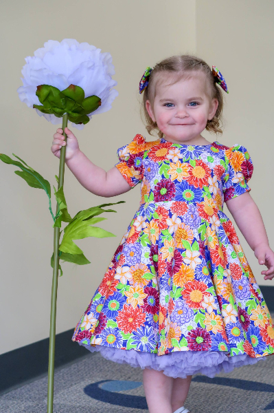 R102 Courage in Full Bloom