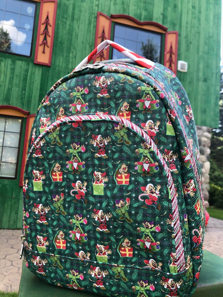 R105 Cottage Christmas SMALL SCALE