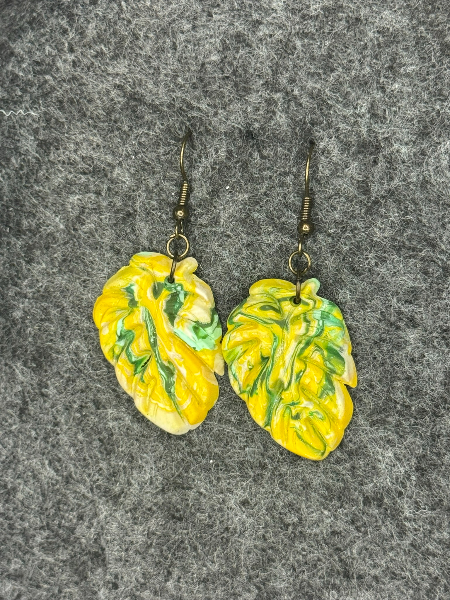 Tropical Leaf in Yellow