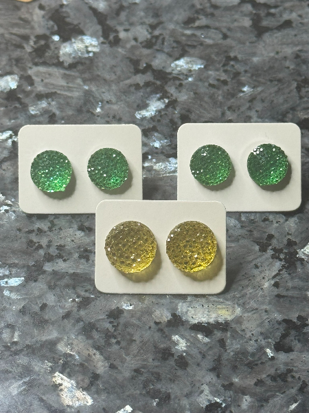 Sparkle Studs
