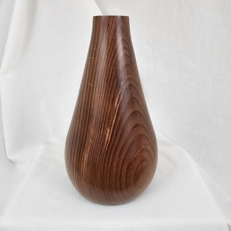 Redwood Vase (4" Dia x 8" Tall)