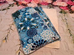 Set of 4: 5.75" X 10.75" Blue Flower Unpaper Towels