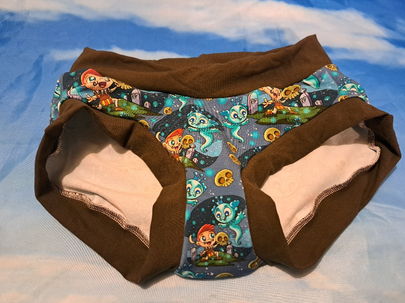 Small To be or not Full Coverage Bunzies