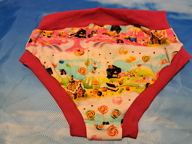 Small Sweet Treats Brief Scrundies