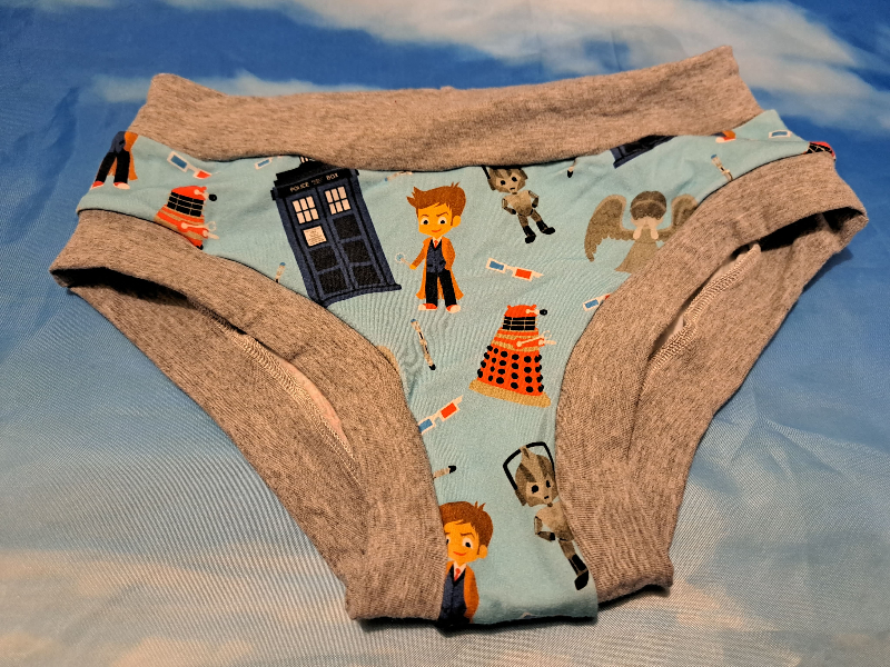 Small Wibbly Wobbly Brief Scrundies