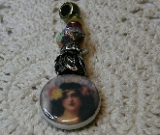 pendant-fabulously divine vintage-four